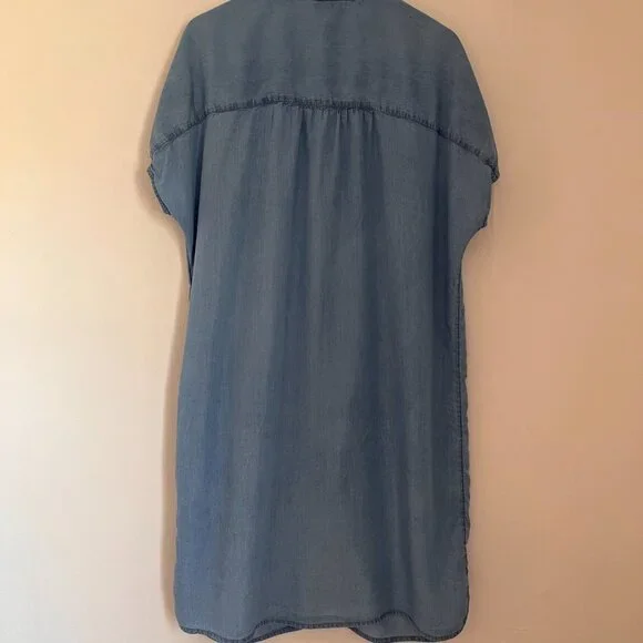 A Pea in the Pod Cotton Chambray Maternity & Nursing Short Sleeve Dress | M - Picture 7 of 8